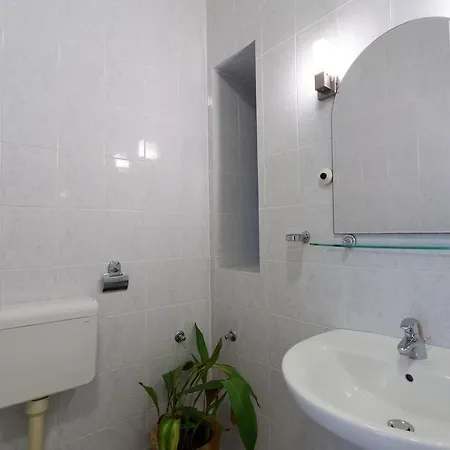 Hedera Estate, Hedera A27 דוברובניק